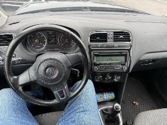 Volkswagen Polo ONLY 1 PART PAPERS picture 18