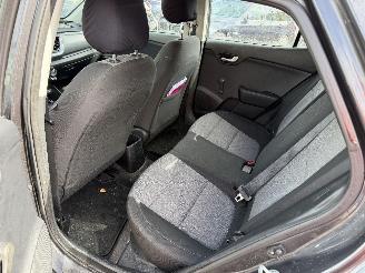 Kia Stonic EASY picture 16