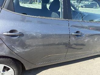 Kia Venga 1.4 CRDI FUSION picture 7