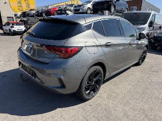 Opel Astra OPC LINE picture 12