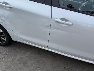 Peugeot 208 1.2 ALLURE picture 11