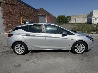 Opel Astra 1.0I COMFORT picture 4