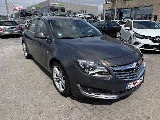 Opel Insignia 2.0 SPORTS TOURER picture 2