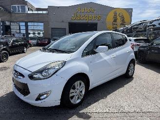 Voiture accidenté Hyundai Ix20 1.4 BLUE DRIVE 2011/5