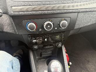 Renault Mégane Coupe 1.6I EXPRESSION picture 15