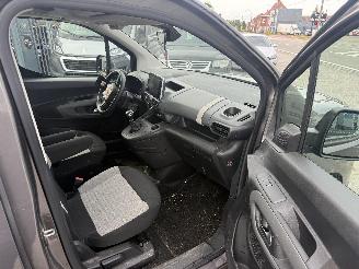 Citroën Berlingo 1.2 PURETECH M FEEL picture 28