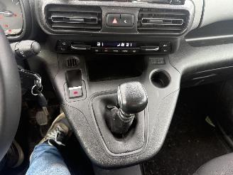 Citroën Berlingo 1.2 PURETECH M FEEL picture 25