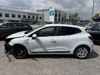 Renault Clio PAS POUR LA FRANCE picture 3