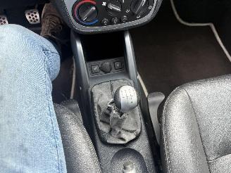 Opel Tigra CABRIO picture 12
