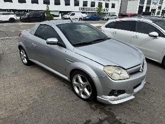 Opel Tigra CABRIO picture 5