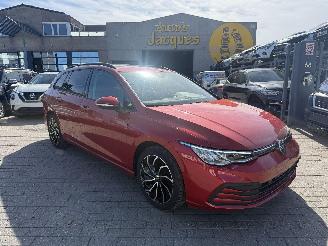 Schadeauto Volkswagen Golf 1.0 VARIANT LIFE 2021/3