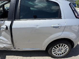 Fiat Punto 1.2I picture 7