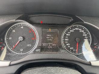 Audi A4 Avant 2.0 TDI picture 15