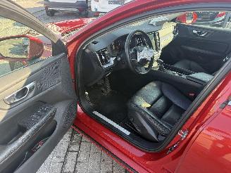 Volvo V-60 2.0 D3 MOMENTUM picture 6