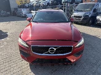 Volvo V-60 2.0 D3 MOMENTUM picture 2