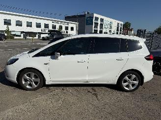 Opel Zafira 1.6 TOURER COSMO picture 4