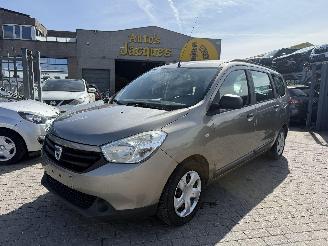 Voiture accidenté Dacia Lodgy 1.5 AMBIANCE 2013/2
