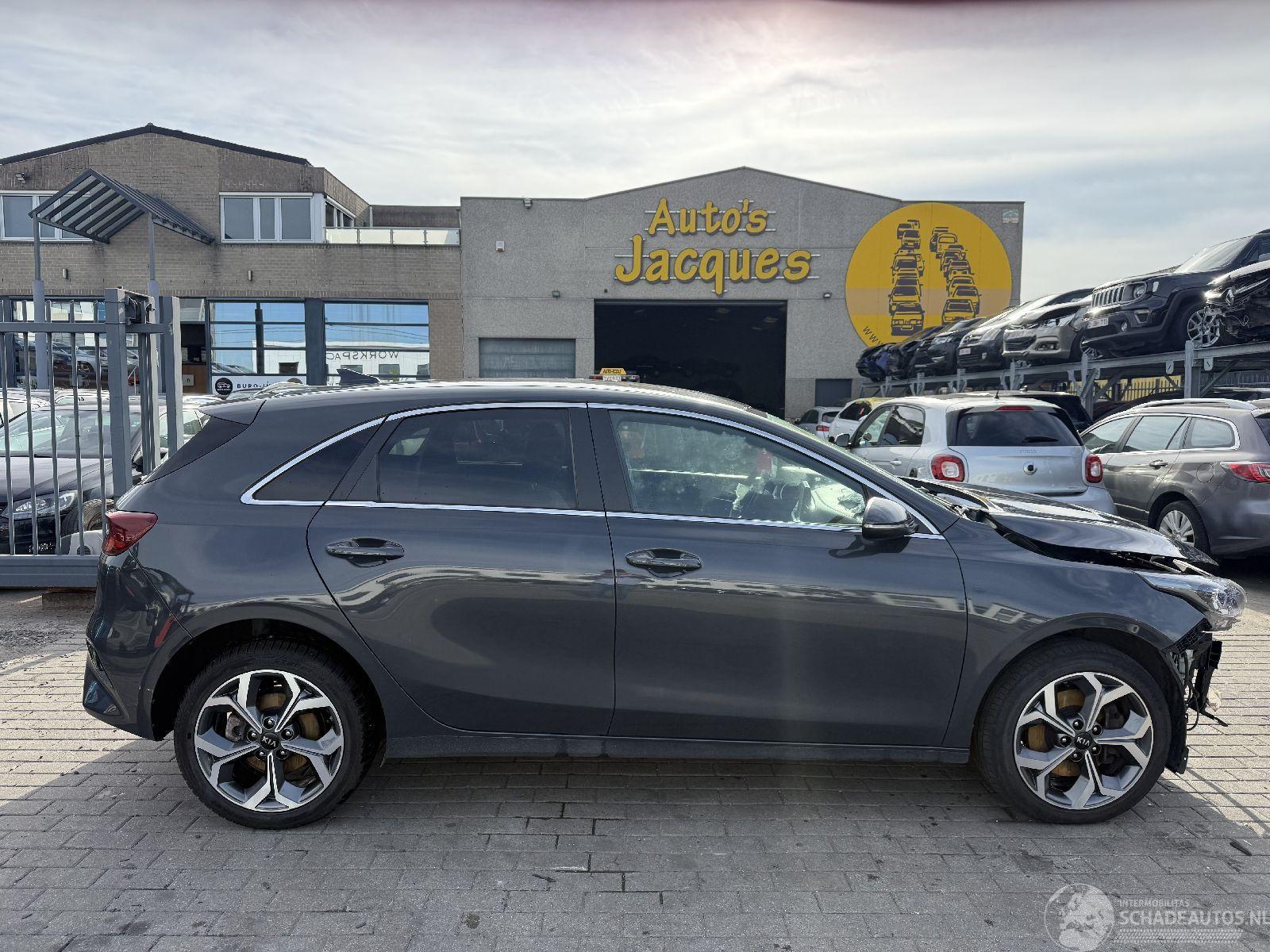 Kia Ceed 1.0T GDI DYNAMIC