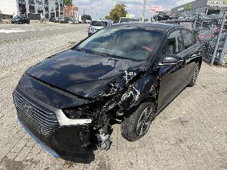 Hyundai Ioniq HEV1.6 GDI EXECUTIVE picture 3