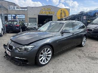 Avarii autoturisme BMW 3-serie LUXERY TOURING 2017/9