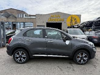 Vaurioauto  passenger cars Fiat 500X 1.6L 2018/1