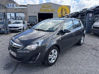 uszkodzony samochody osobowe Opel Corsa ACTIVE 2013/9