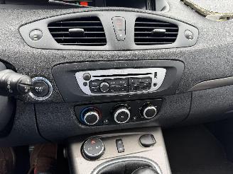Renault Scenic 1.5 DCI XMOD picture 22