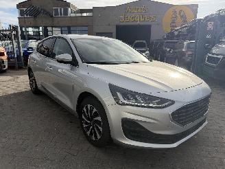 krockskadad bil auto Ford Focus 1.0 ECOBOOST MHEV 2024/6