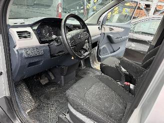 Maxus eDeliver3  picture 6