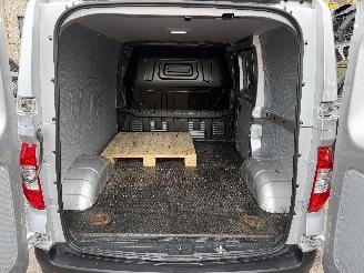 Maxus eDeliver3  picture 21