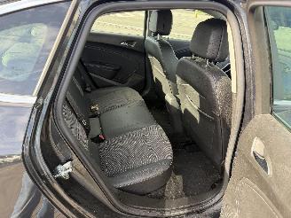 Opel Astra SEDAN 1.7 DTI picture 23