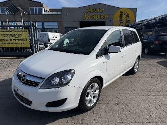 Vrakbiler auto Opel Zafira 1.7 CDTI / 2-SEAT 2011/8