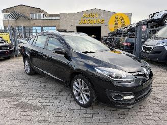 krockskadad bil auto Renault Mégane 1.2 TCE 2016/3