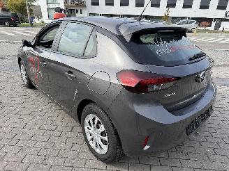 Opel Corsa 1.2I picture 10