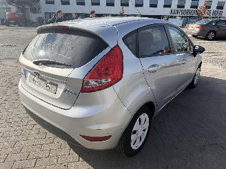 Ford Fiesta 1.6 TDCI COMFORT picture 5