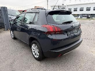 Peugeot 2008 1.2 ACCESS picture 11