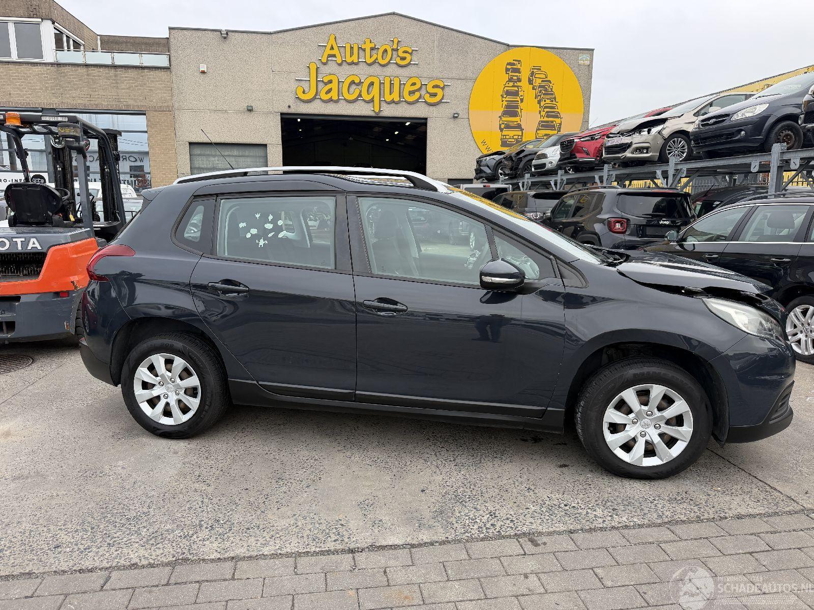 Peugeot 2008 1.2 ACCESS