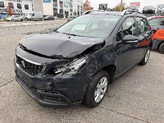 Peugeot 2008 1.2 ACCESS picture 4