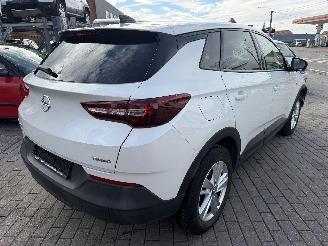 Opel Grandland 1.2I TURBO AUTOMAT picture 8