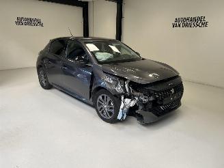 skadebil auto Peugeot 208 STYLE 2023/2
