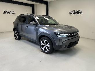 Schadeauto Dacia Duster AUTOMAAT 2025/6