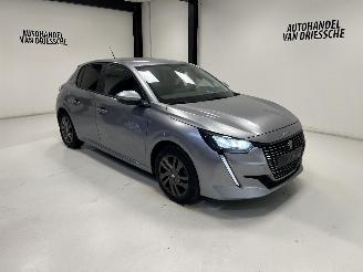 skadebil auto Peugeot 208 DIESEL 2021/10