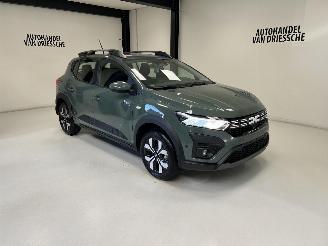 Avarii autoturisme Dacia Sandero AUTOMATIQUE 2025/5