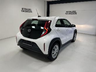 Toyota Aygo X PLAY picture 3