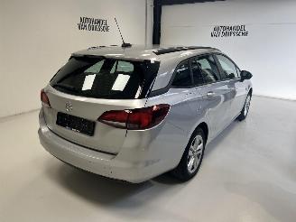 Opel Astra  picture 3