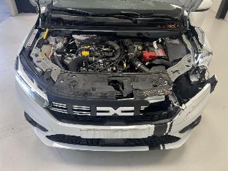 Dacia Sandero LPG+ESSENCE picture 9