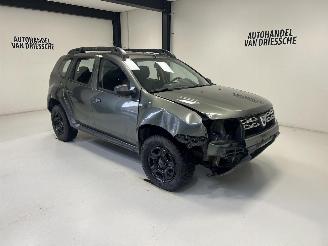 Unfallwagen Dacia Duster 4X4 2015/2