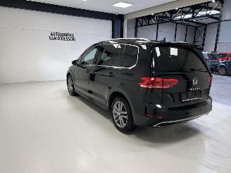 Volkswagen Touran R-LINE /DSG/PANO picture 6