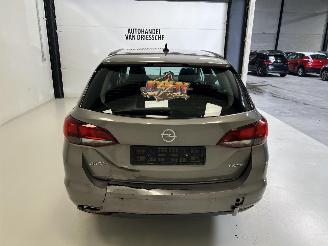 Opel Astra  picture 4