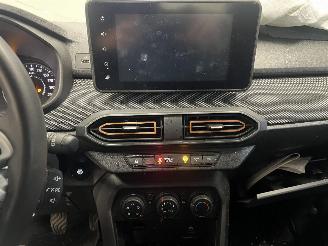 Dacia Sandero LPG+ESSENCE picture 16